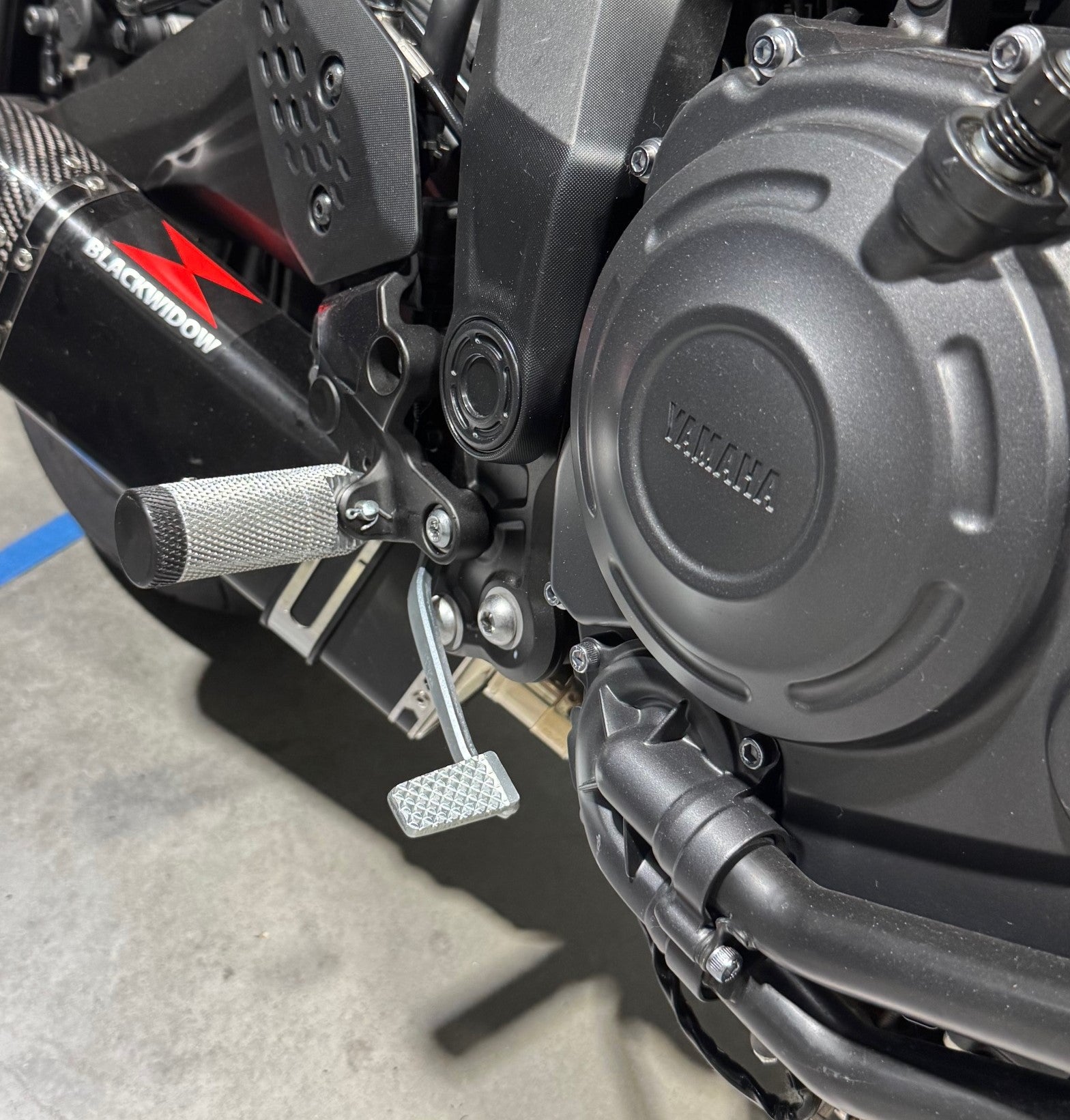 Outlaw Stunt Pegs for 2025+ MT07 – The Sic Shop LLC