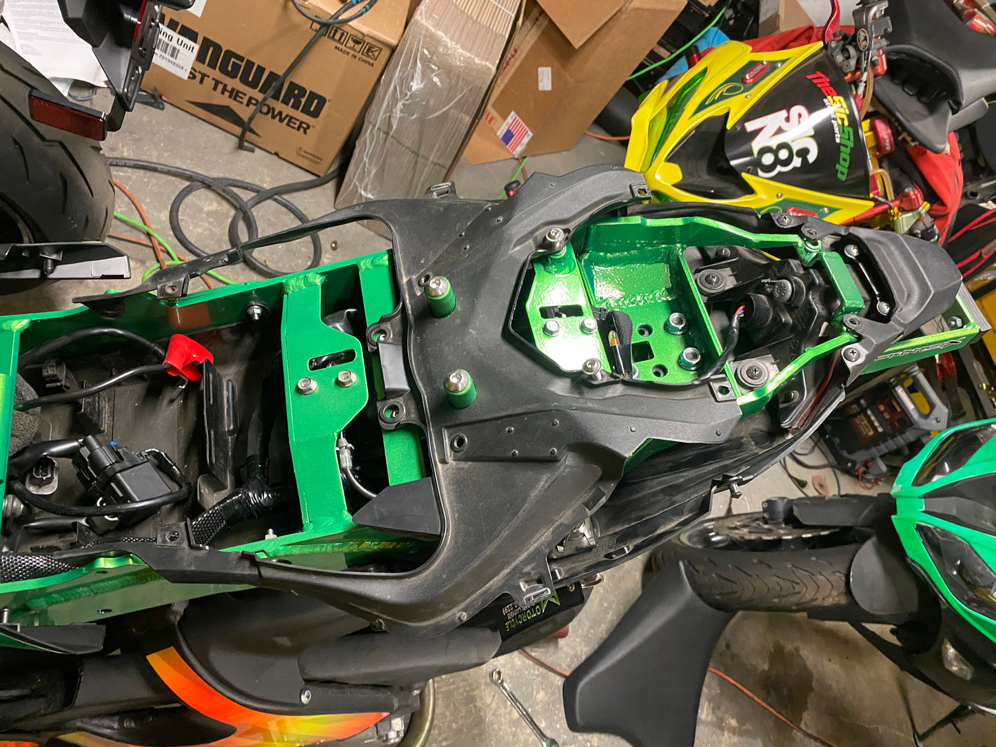 19+ ZX6R Steel Subframe - StunterX