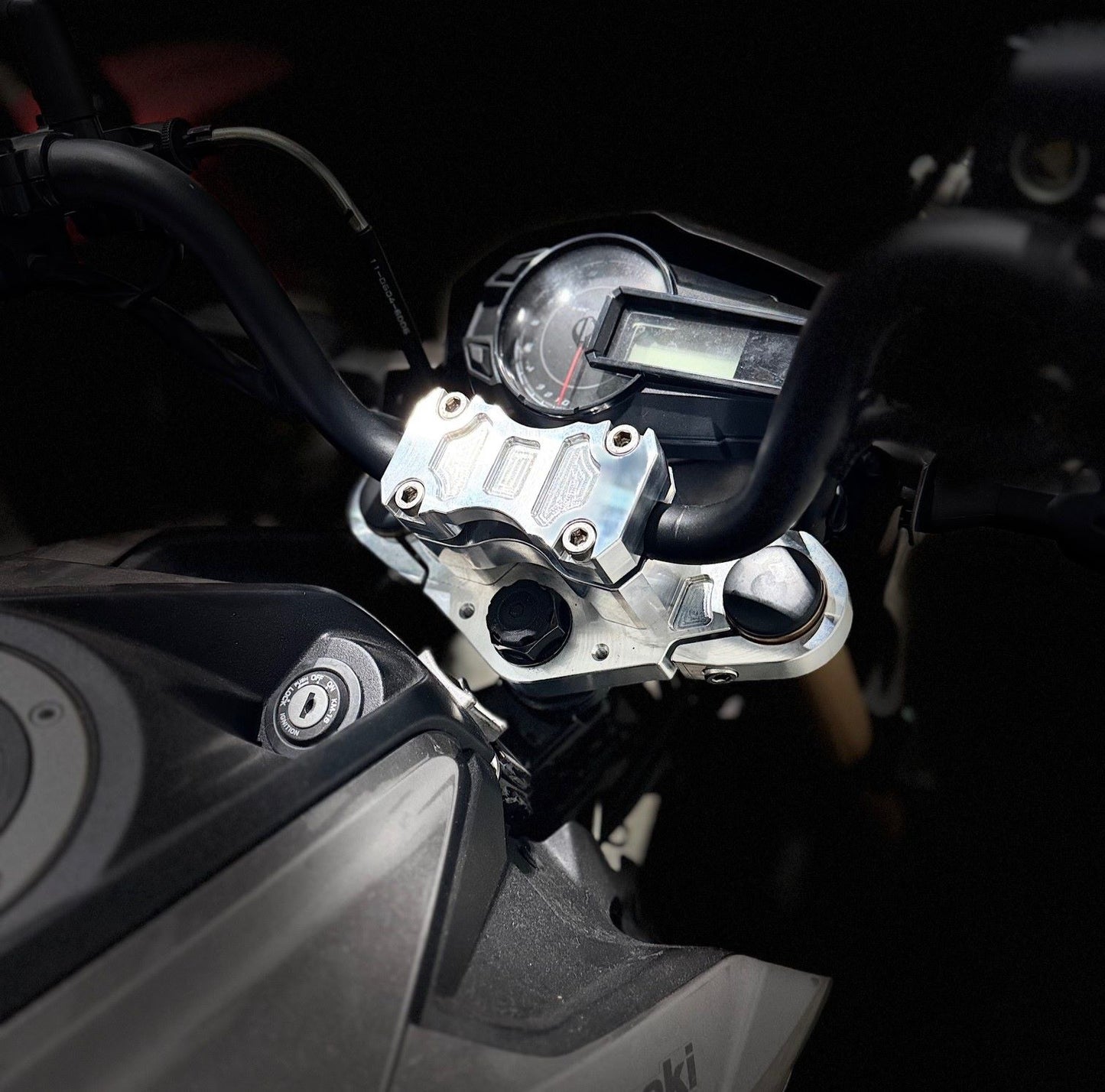 Outlaw Kawasaki Z125 Triple Clamp