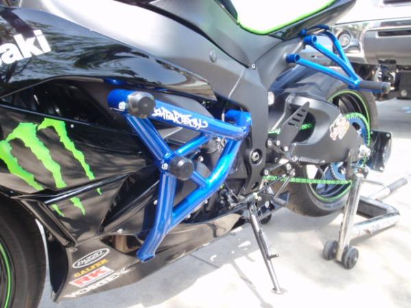 09-12 ZX6R Full Stunt Cage - Impaktech
