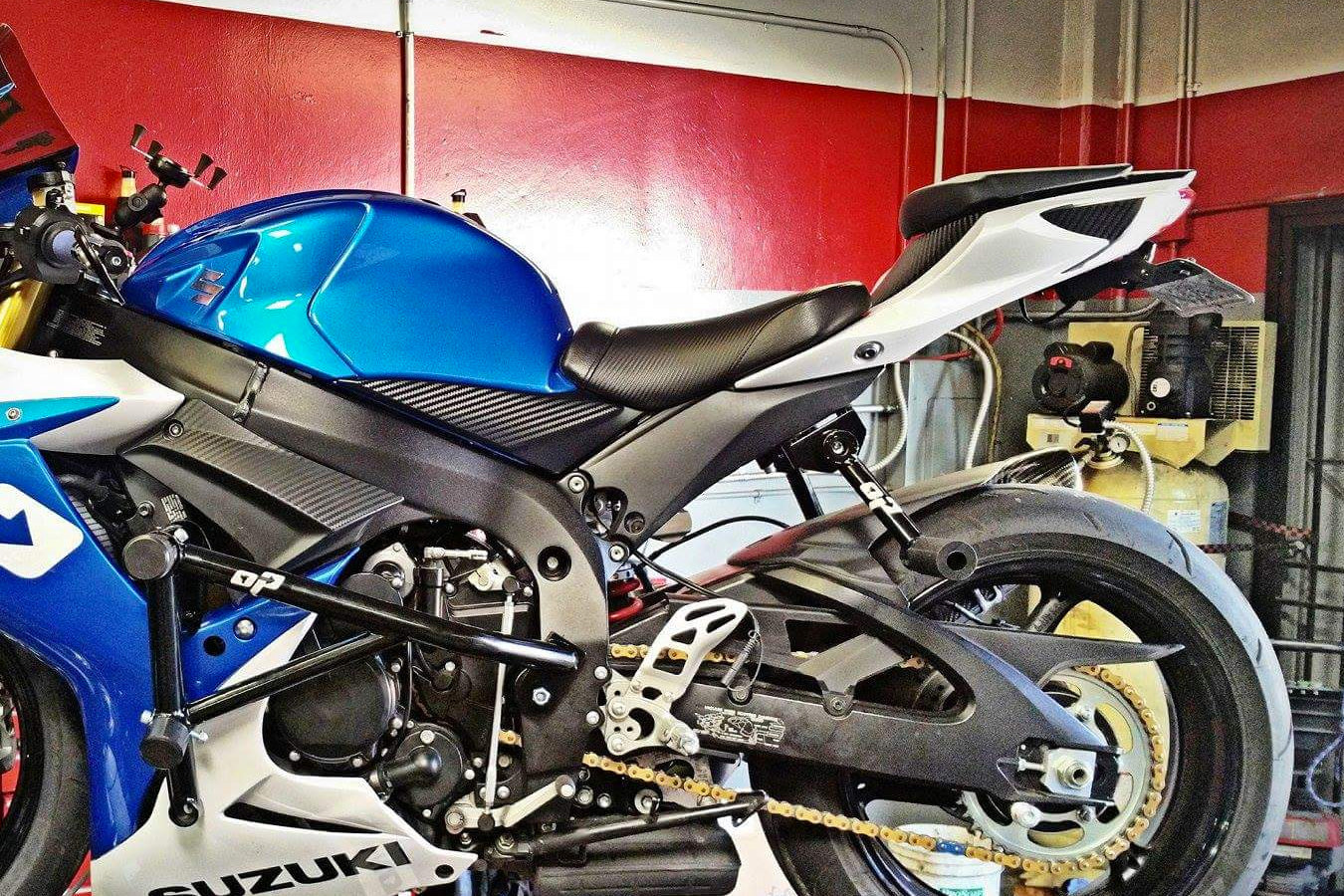 On Point 11-25 GSXR 600/750 SUBCAGE (Adjustable Peg Position)