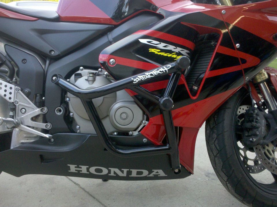 03-06 600RR Full Stunt Cage - Impaktech