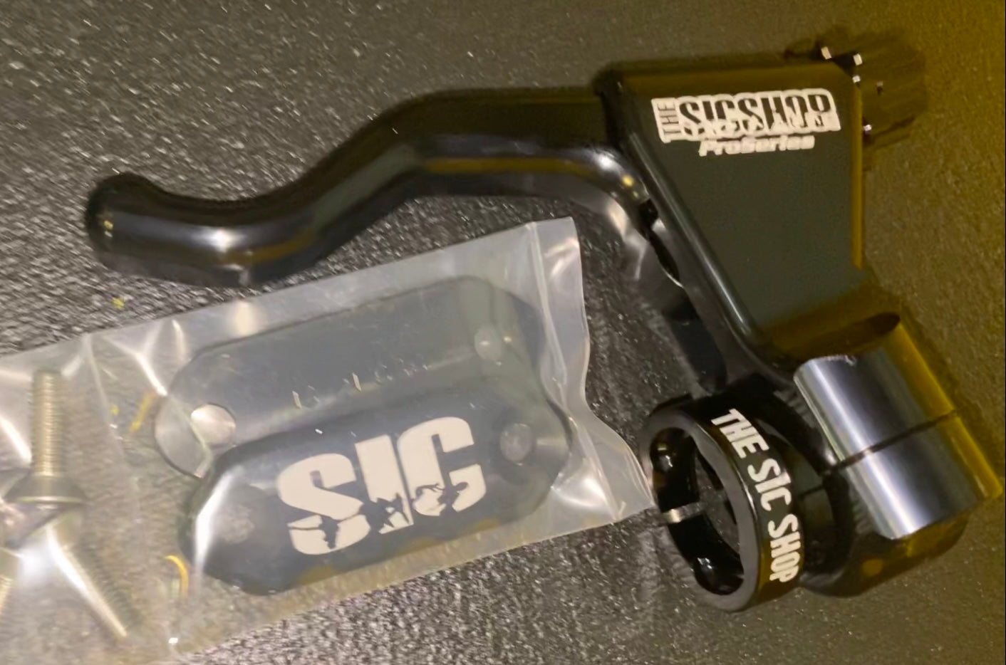 SICSHOP Clutch / Mirror / Grip Stop COMBO for Kawi Ninja (IN STOCK)