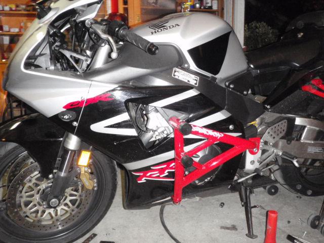 04-07 1000RR Full Stunt Cage - Impaktech