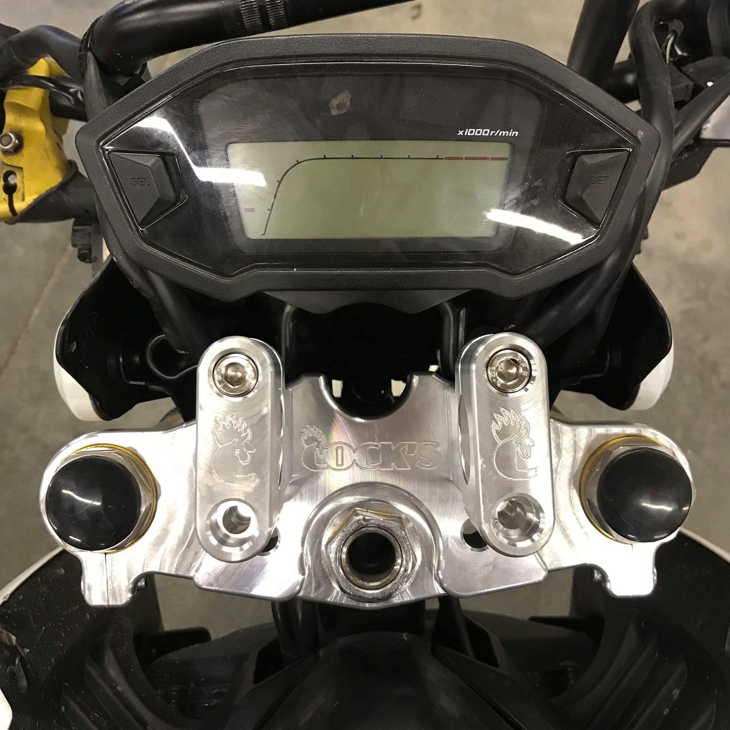 Cock's Triple Clamp - Honda