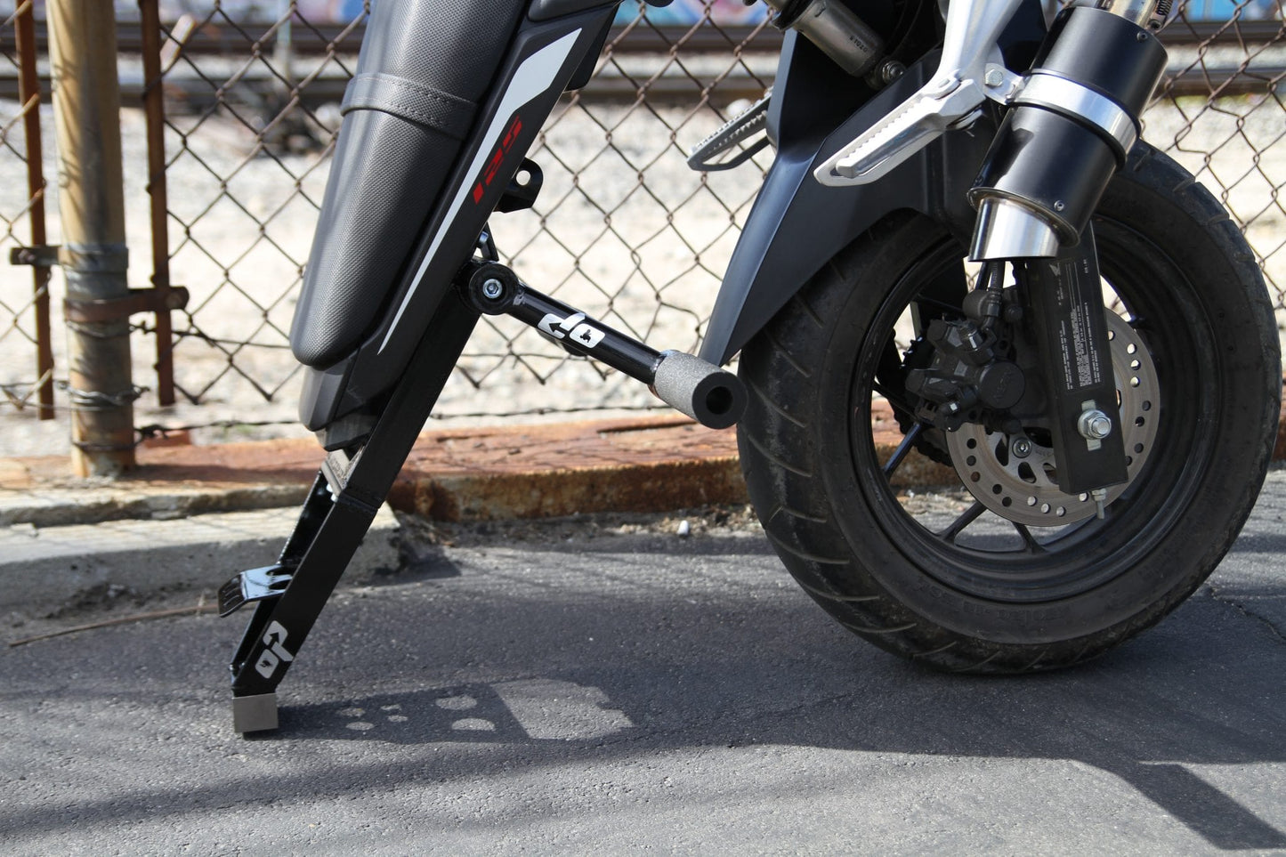 On Point 14-21 Grom SUBCAGE w/Titanium Scrape Bar (Adjustable Peg Position)