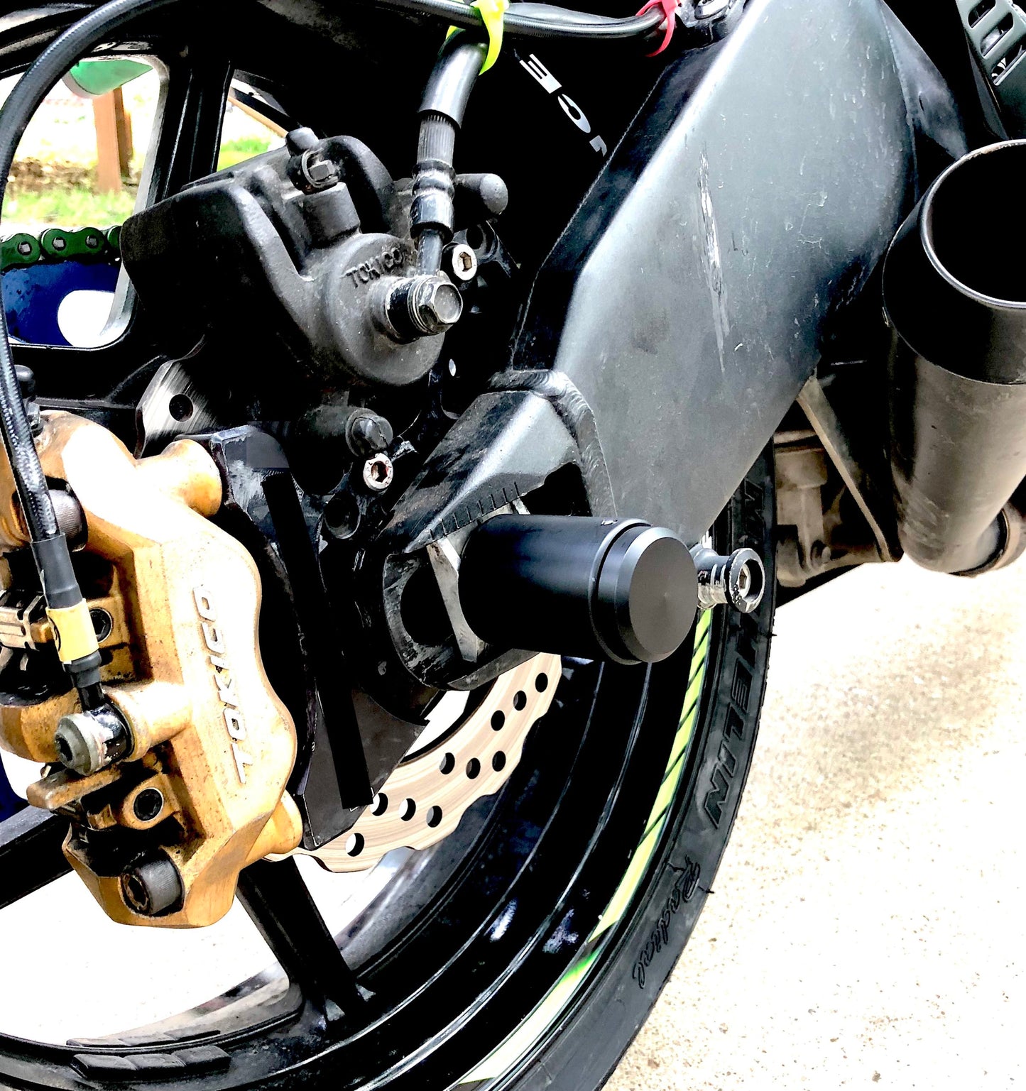 StuntPucks ZX6 Axle Pegs