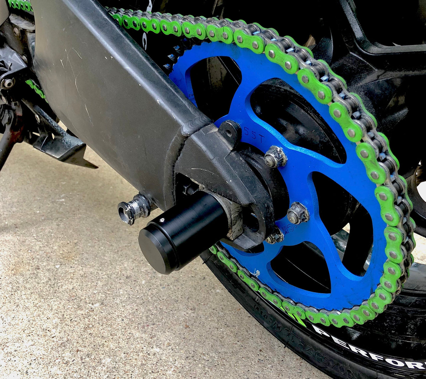 StuntPucks ZX6 Axle Pegs