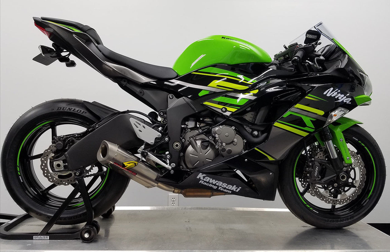 Graves 09-25 ZX-6R Cat-Back Slip-on Carbon Exhaust