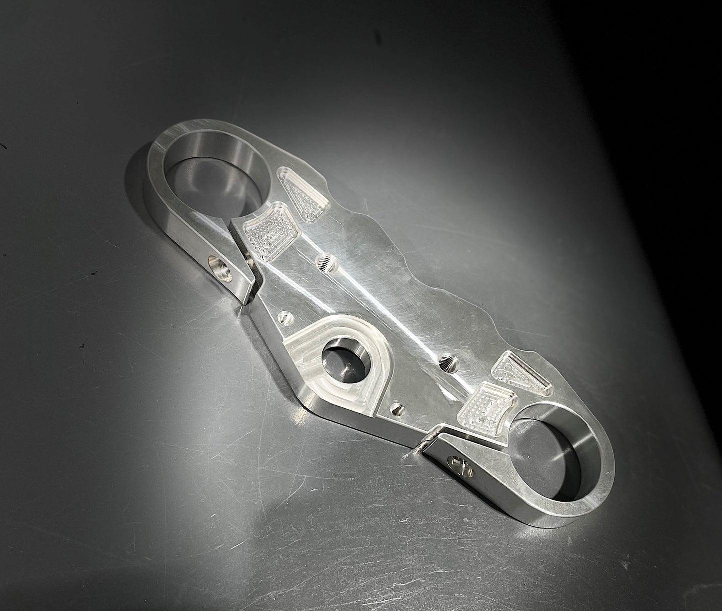 Outlaw R7 Triple Clamp