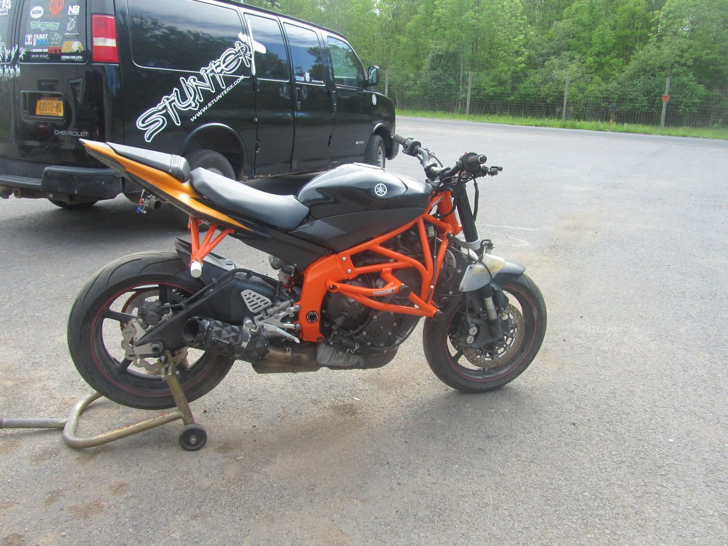 Yamaha R6 Half Frame (06-20 R6R) - StunterX