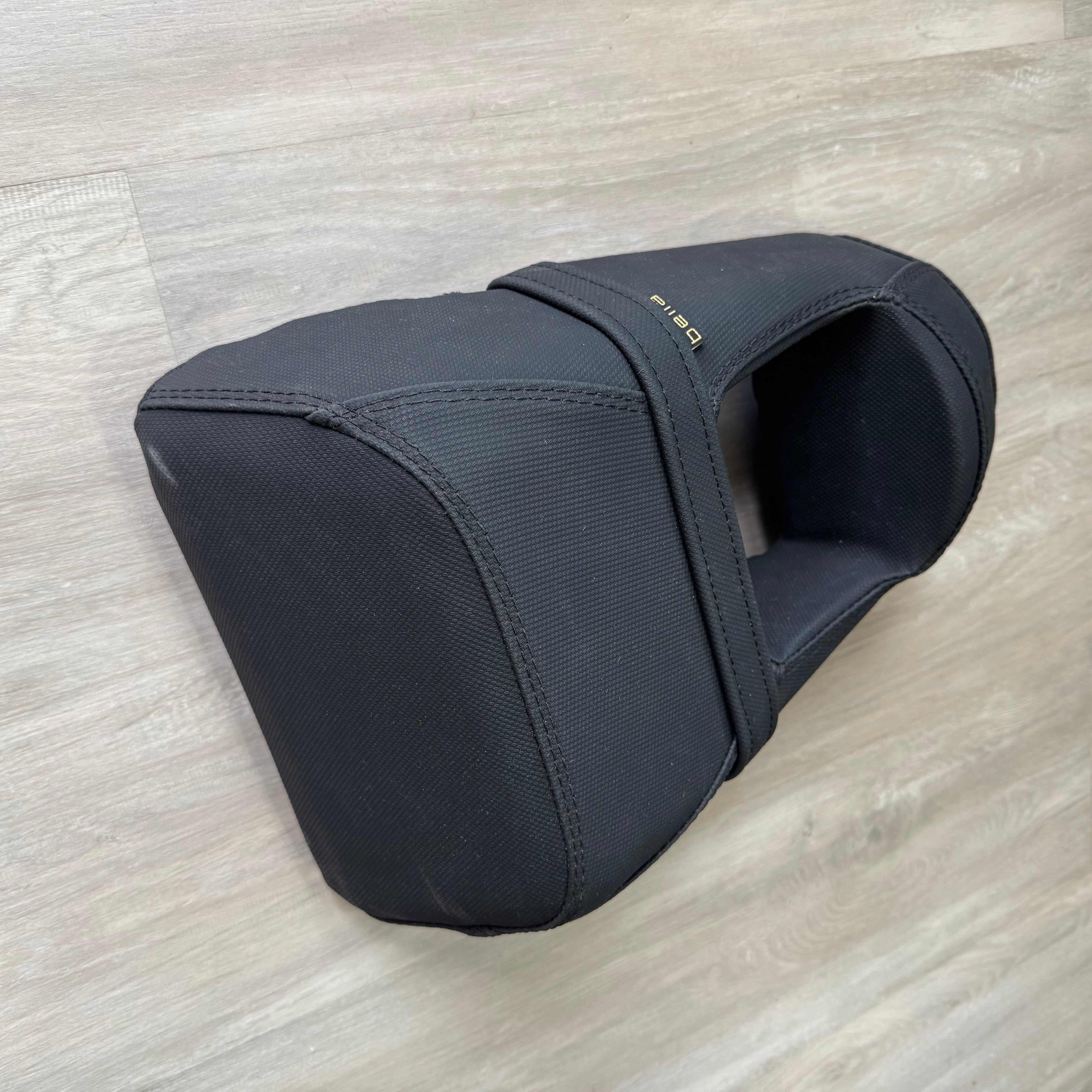 09-18 ZX6 Rear Stunt Seat w/Face Extension - Prebuilt (IN STOCK