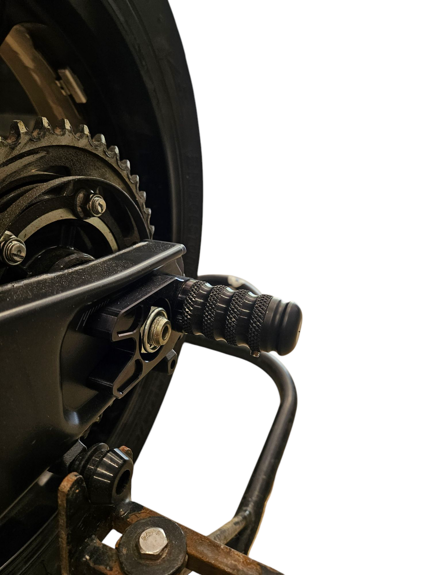 R7 FZ/MT07 REAR AXLE SLIDERS WITH ADJUSTER BLOCKS