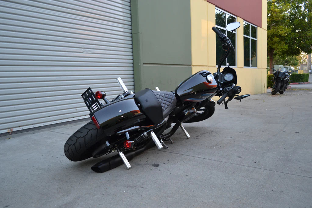 Yamaha bolt stunt bike discount