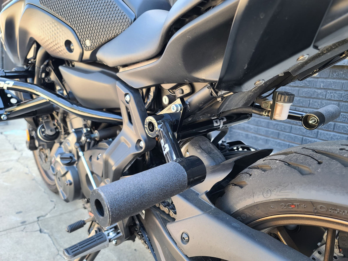 On Point 13-23 FZ07 / MT07 SUBCAGE (Adjustable Peg Position)