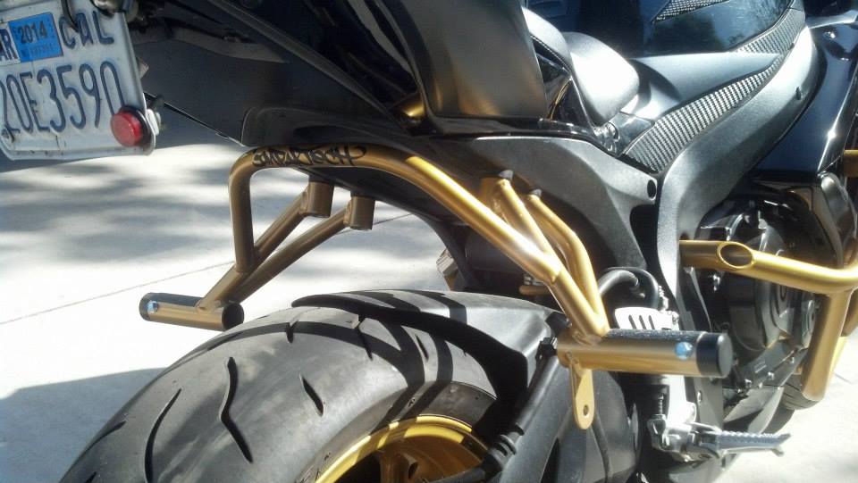 08-10 GSXR 600/750 Subcage (Rear Stunt Pegs)