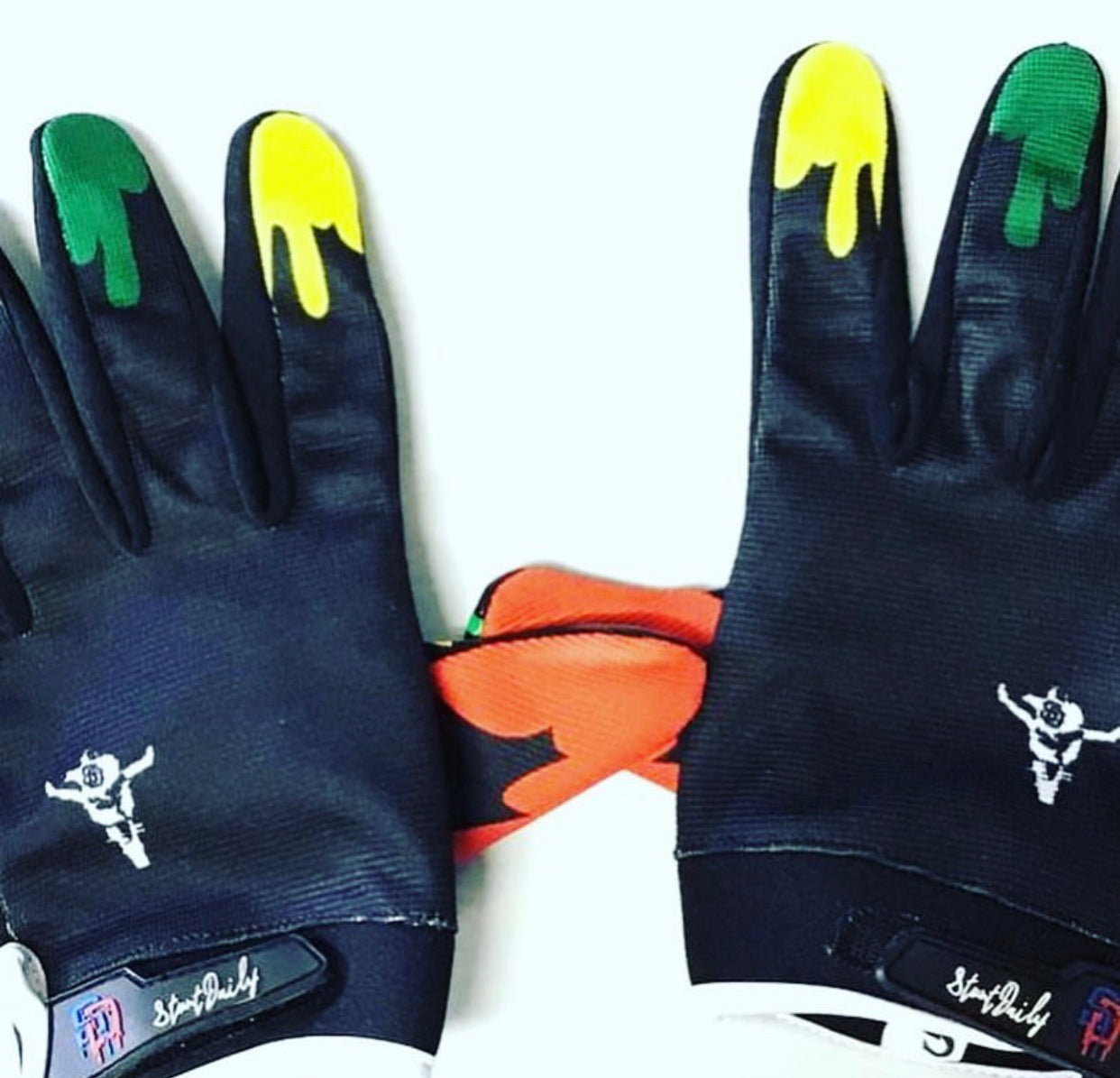 The Sic Shop x Stunt Daily Collab Gloves